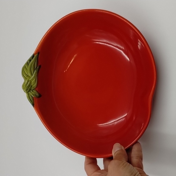 Pottery Barn Tomato Garden Pasta Bowl - Picture 3 of 8